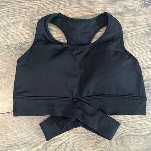 NVGTN sports bra